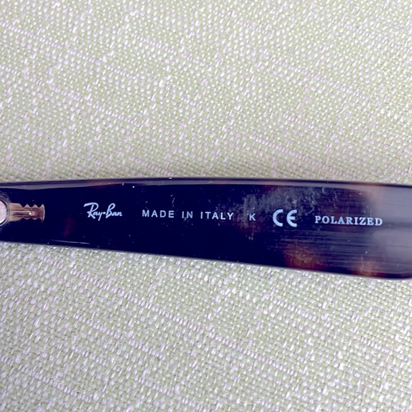 Ray-Ban Polarized RB 2132 902/58 New Wayfarer Men's Women's Sunglasses & Case - Picture 8 of 10